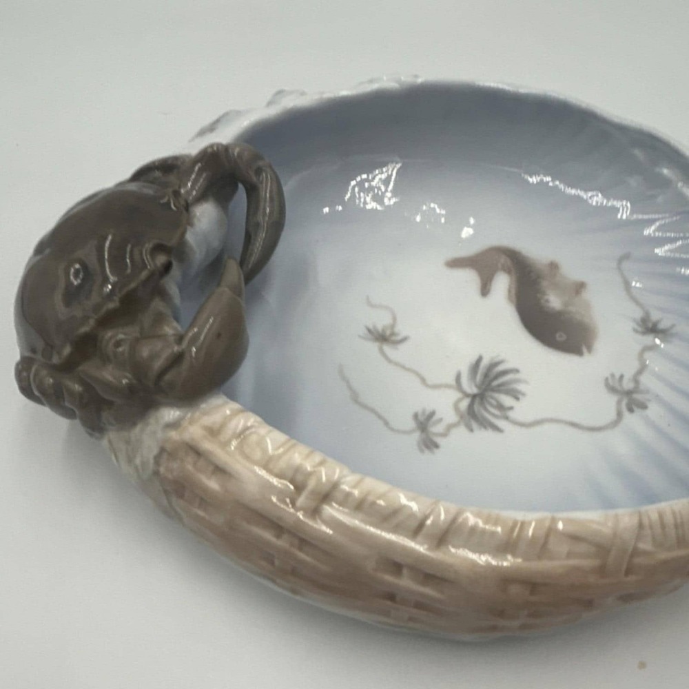 Royal Copenhagen Art Nouveau bowl Porcelain Crab Fish Pattern, Denmark, Blue - Picture 5 of 8